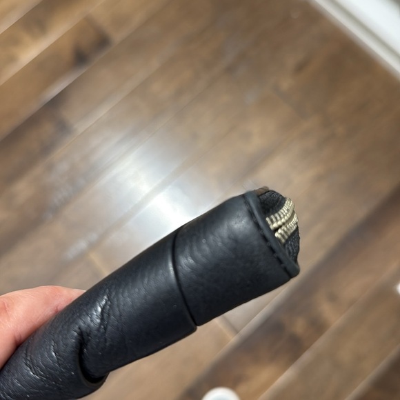 Elliot Lucca black leather wallet - Picture 5 of 5